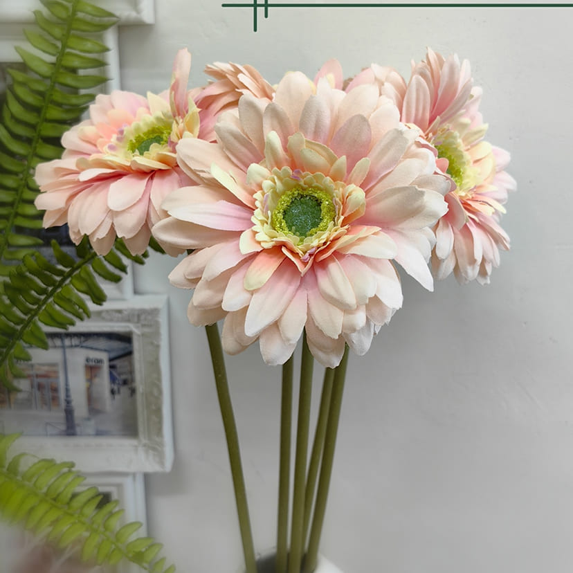 Искусственные цветы в Ульяновске | Цветок искусственный «Гербера», молочно-розовая, одиночный