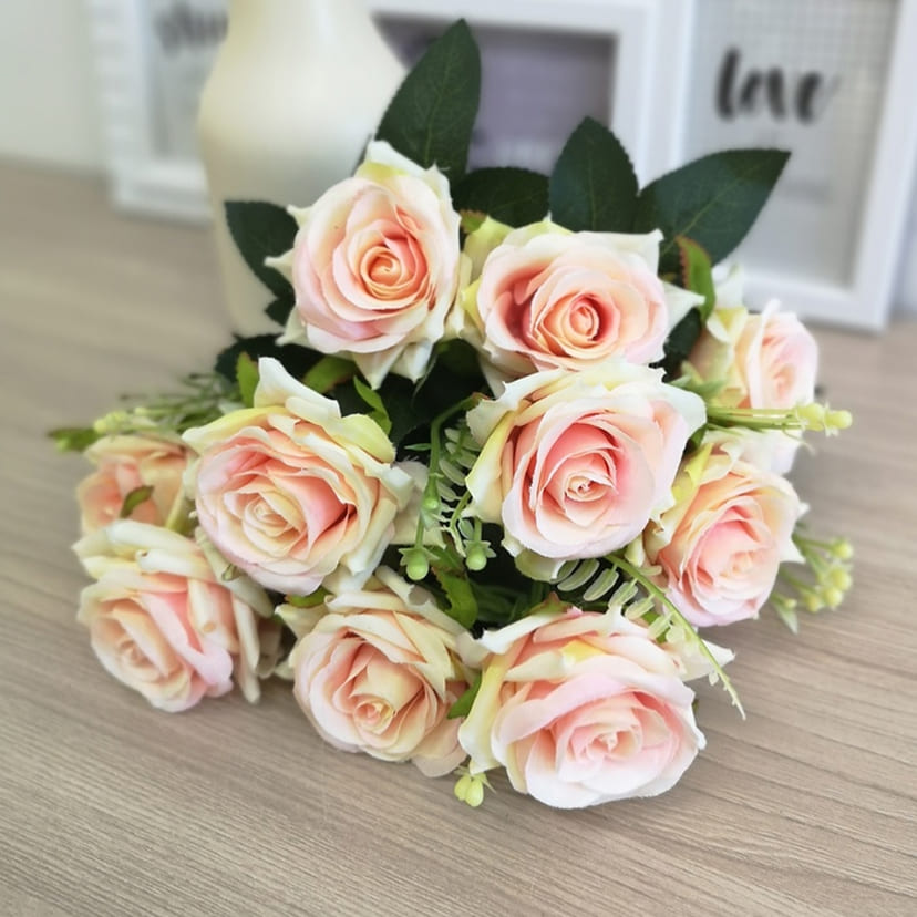 Искусственные цветы в Ульяновске | Цветы искусственные «Розы острые», розовато-молочные, букет