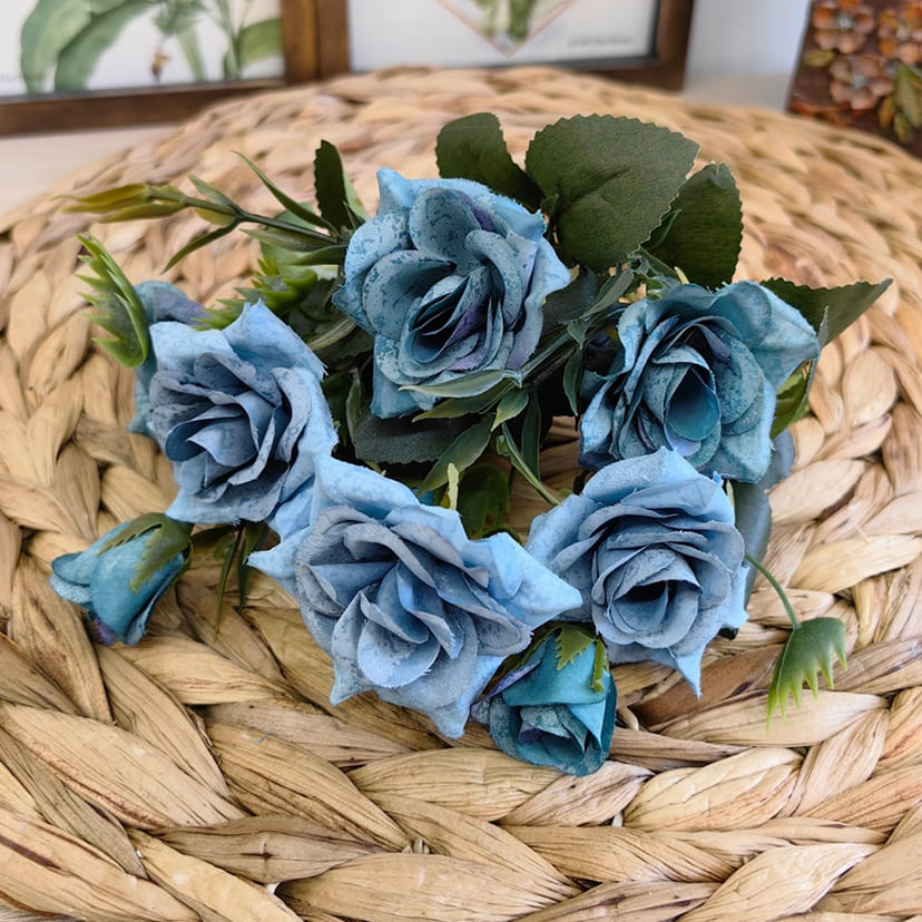 Искусственные цветы в Ульяновске | Цветы искусственные «Розы», синие, букет