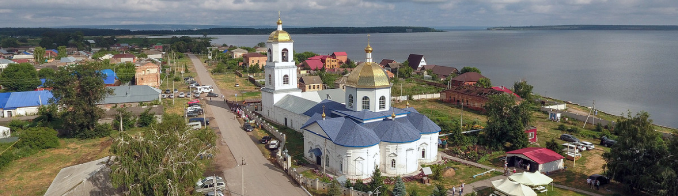 Христианское кладбище в п. Старомайнское